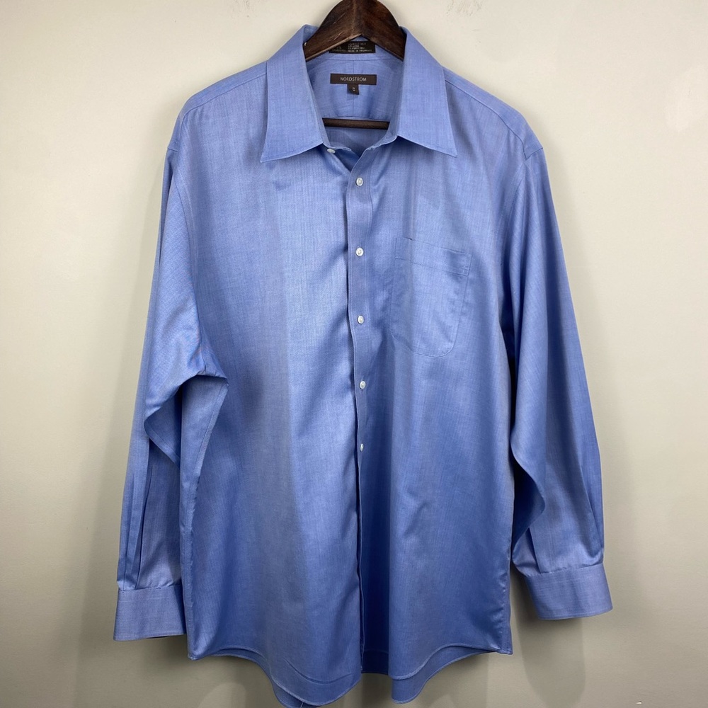 Nordstrom Men’s Blue Smartcare Organic Wrinkle Free Button Down Shirt  18 Neck